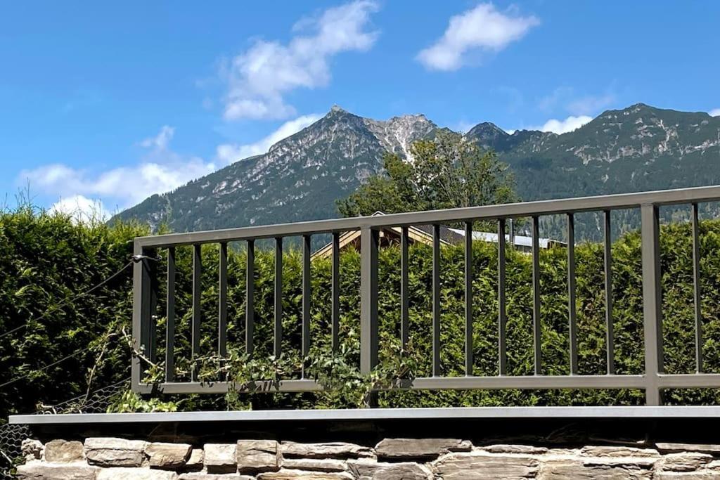 Zentral, Ruhig & Stilvoll Mit Bergpanorama+ Garten Garmisch-Partenkirchen Buitenkant foto